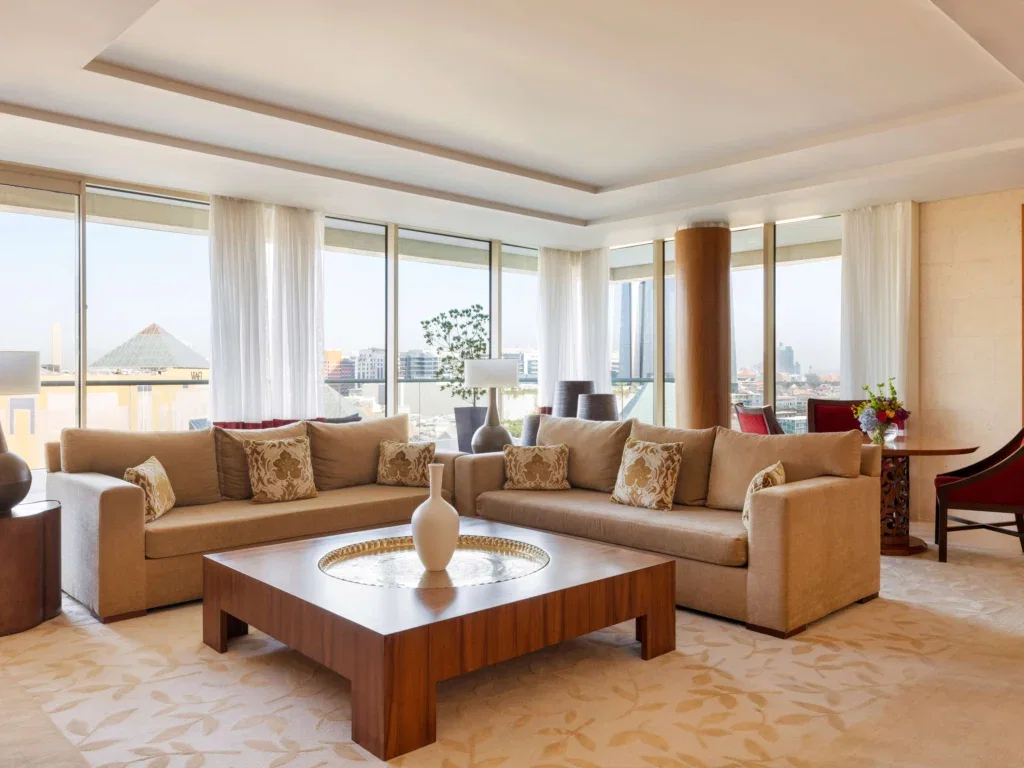 Diplomatic Suite