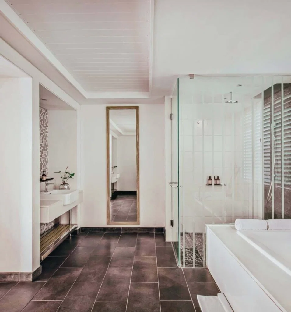 Long Beach Suite