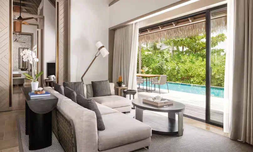 Grand Beach Villa with Pool, King Bed