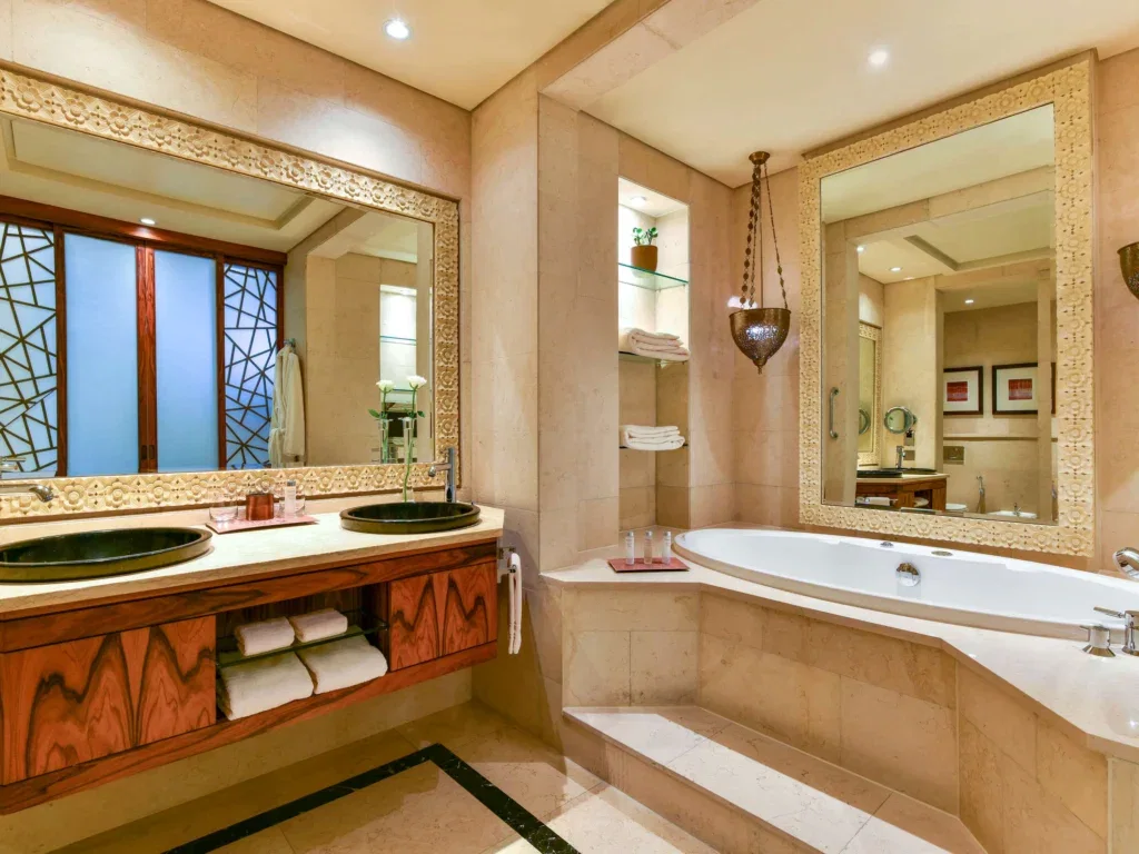 Diplomatic Suite