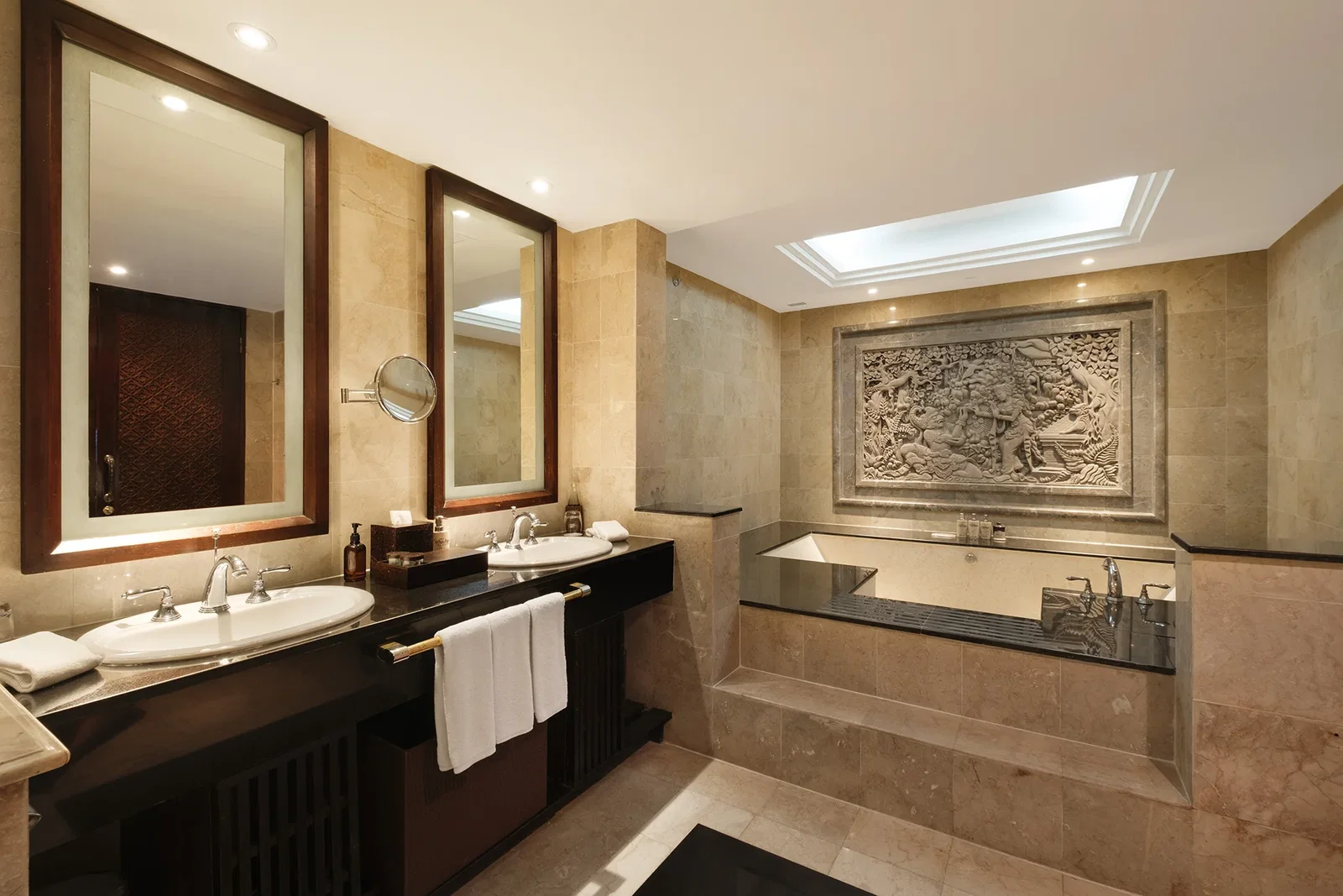 Suites Collection